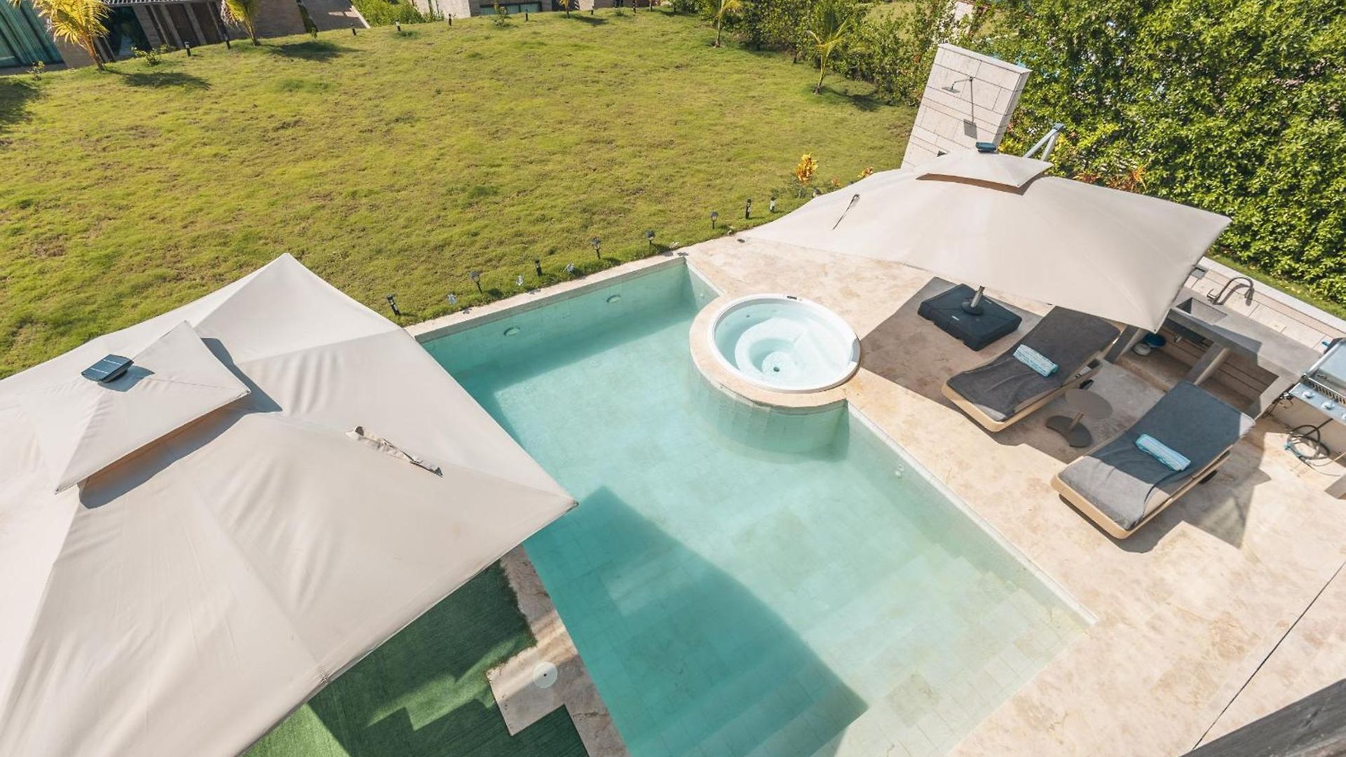 4br Caribbean Deluxe 3c Villa