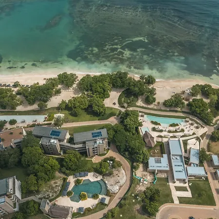 4br Caribbean Deluxe 3c Villa