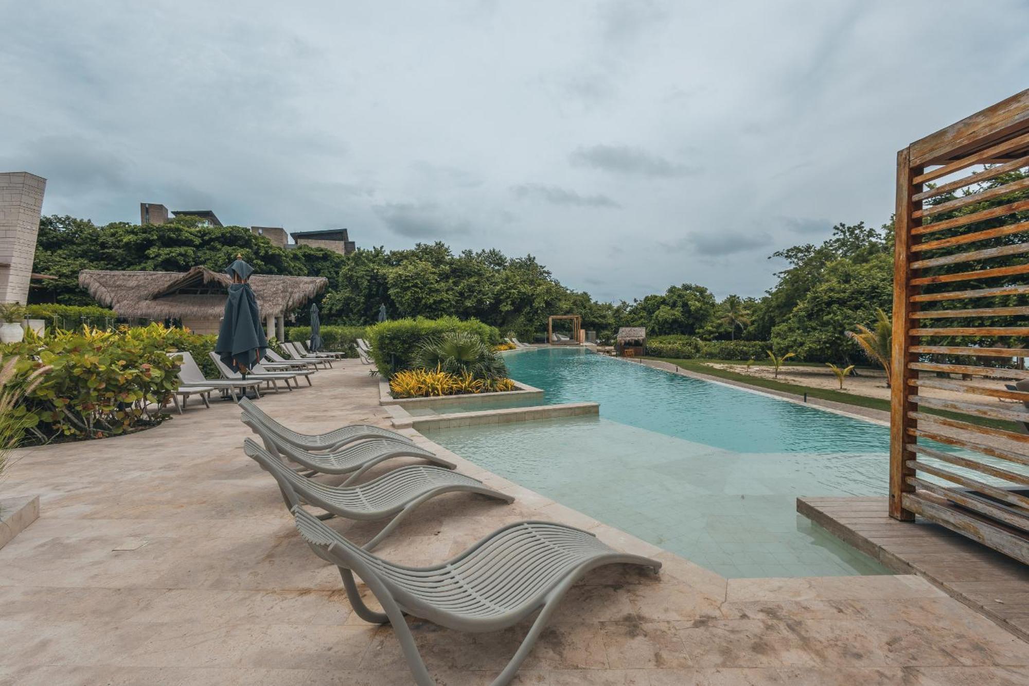 4br Caribbean Deluxe 3c Villa